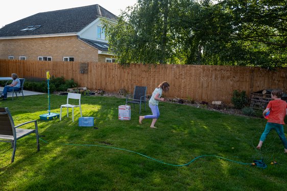 summer-lockdown/L1000314.jpg