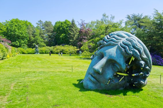 yorkshire-holiday/yorkshire-sculpture-park3.jpg