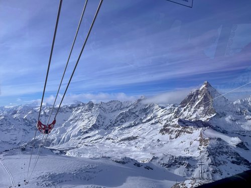 ski-trip/IMG_5559.HEIC.jpg