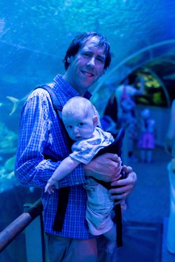 10-Years/Freddie with uncle Steve at the aquarium_14870102029_o.jpg